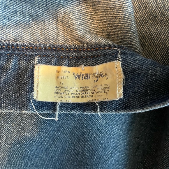 Vintage Super High-Rise Wangler Jeans - Picture 2 of 3